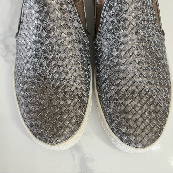 THE FLEXX  women’s gray leather woven slip on sneakers size 6 - Picture 5 of 9